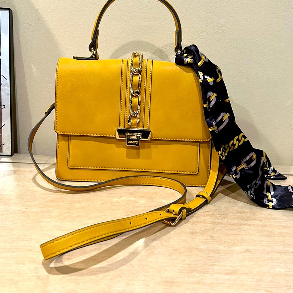 Aldo mustard crossbody bag